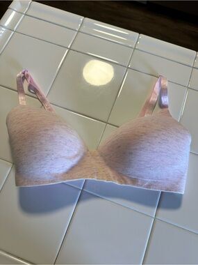 Victoria's Secret Light Pink Seamless T-Shirt Bra - 34DDD